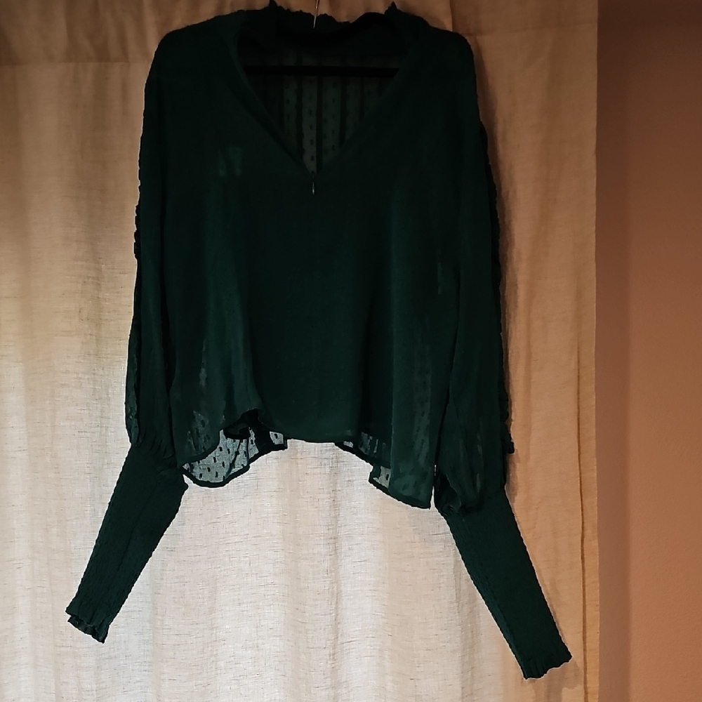 FARM Rio Emerald Ruffle Long Sleeve Blouse - Picture 2 of 11